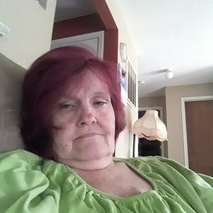 Meet your Posher, Emilie